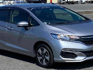 2017 HONDA FIT HYBRID